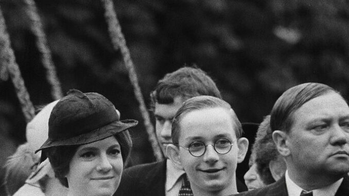 Spalovač mrtvol online zdarma