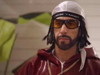 Sacha Baron Cohen jako Ali G ve filmu Who Iz I?