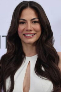 Herec Demet Özdemir