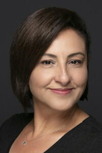 Herec Özlem Tokaslan